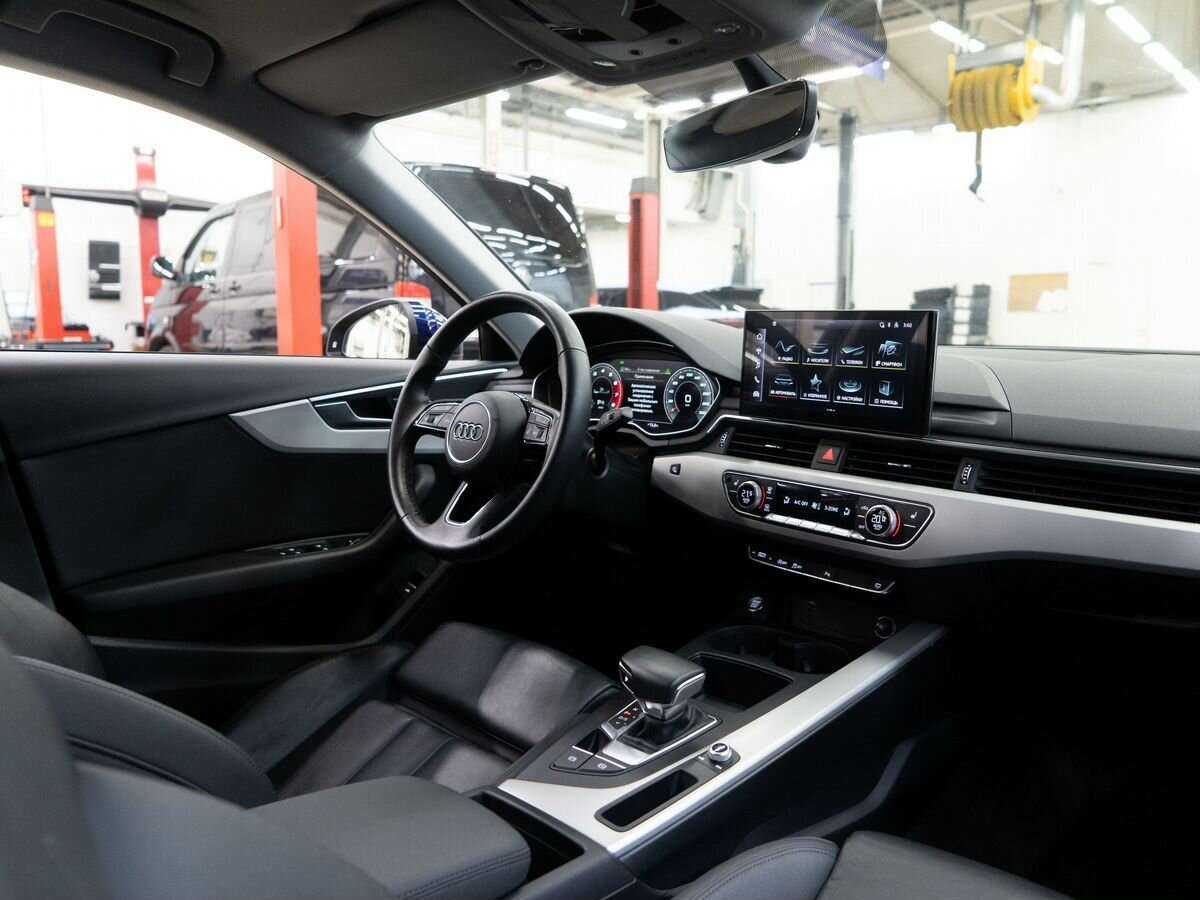 Купить Audi A4 с пробегом. Фото: #21