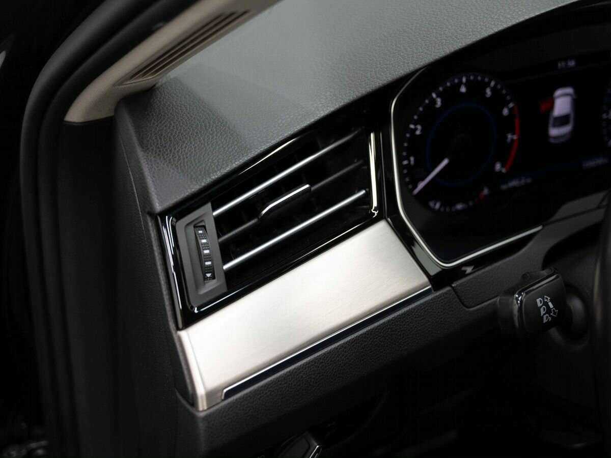 Купить Volkswagen Passat с пробегом. Фото: #24