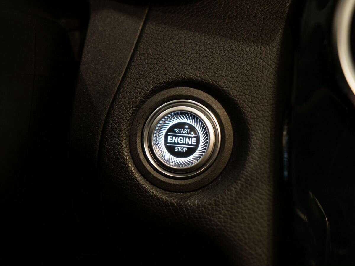 Купить Mercedes-Benz C-Класс с пробегом. Фото: #10