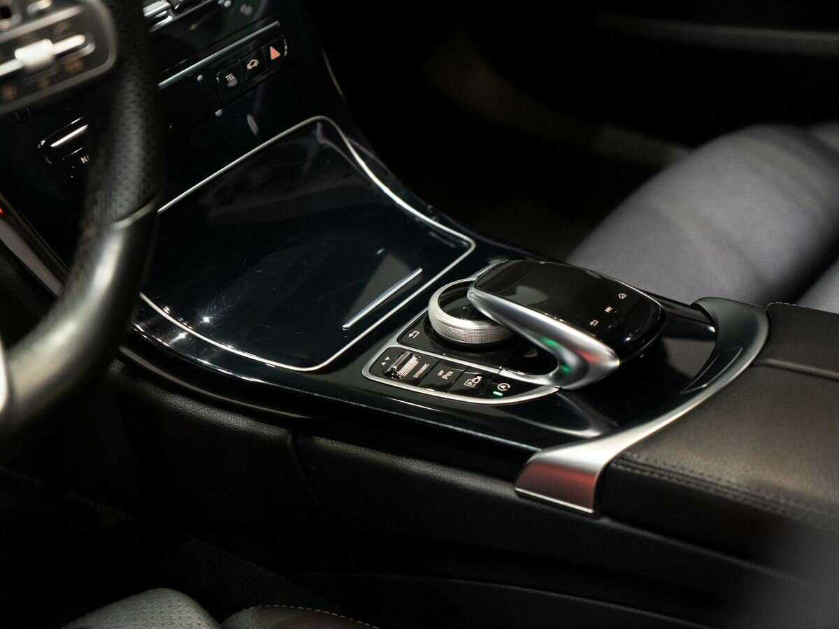 Купить Mercedes-Benz C-Класс с пробегом. Фото: #12