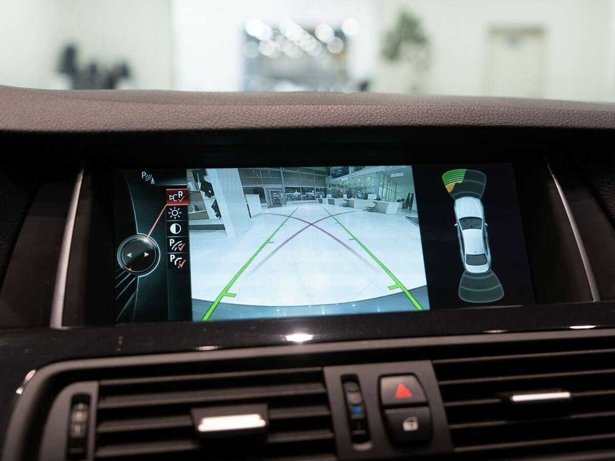 Купить BMW 5 серии с пробегом. Фото: #18