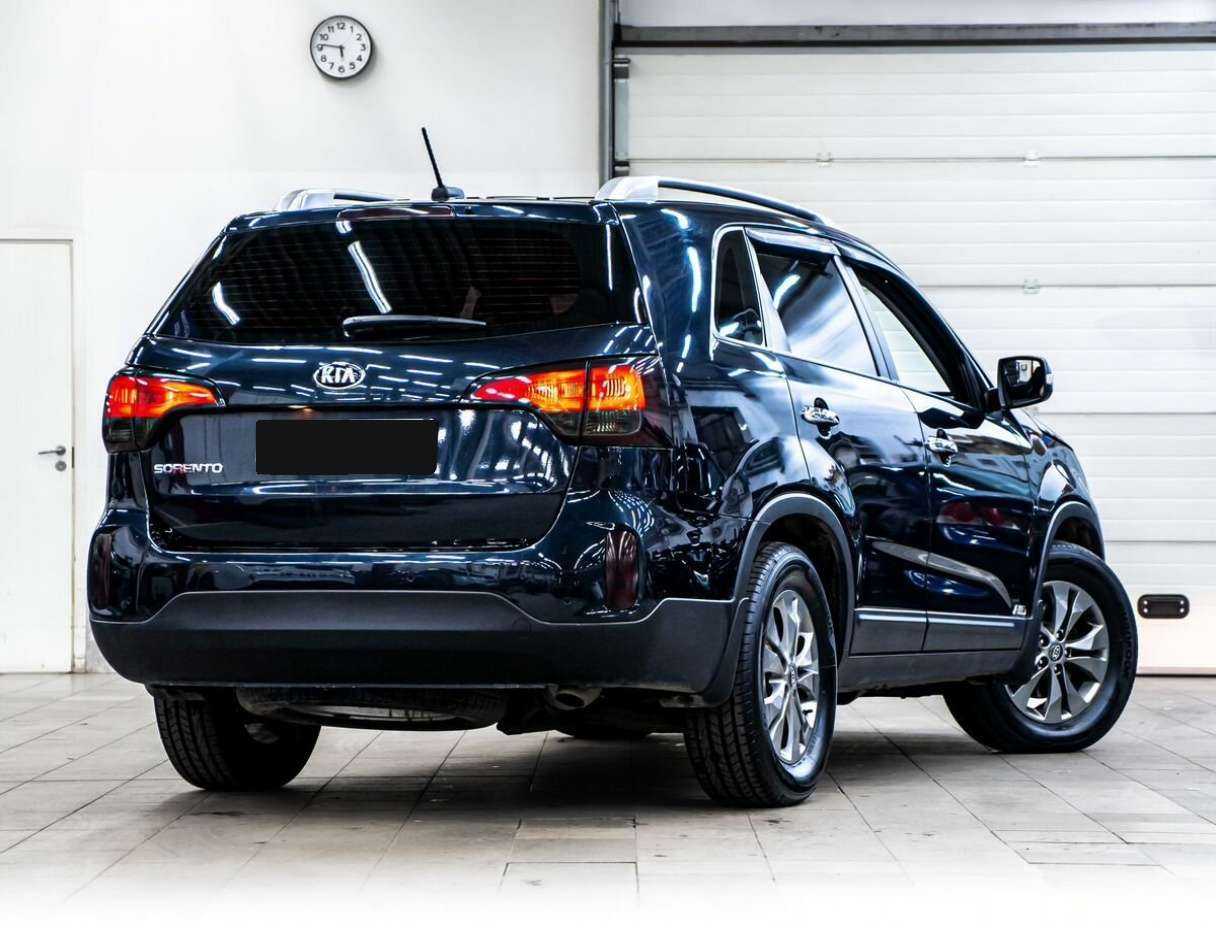 Купить Kia Sorento с пробегом. Фото: #2