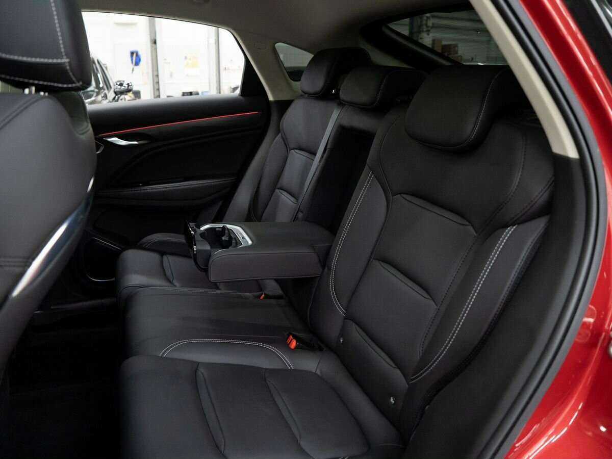 Купить Geely Tugella с пробегом. Фото: #8