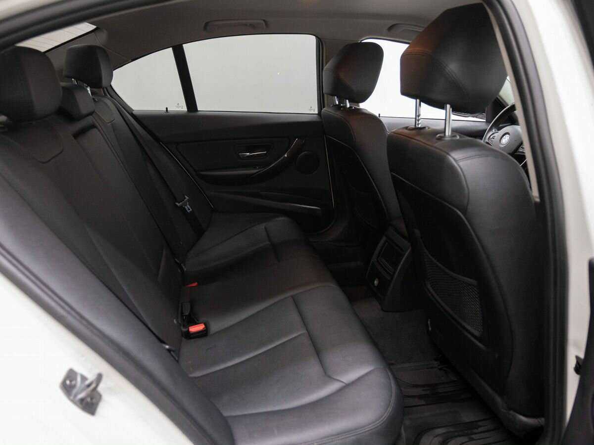 Купить BMW 3 серии с пробегом. Фото: #9