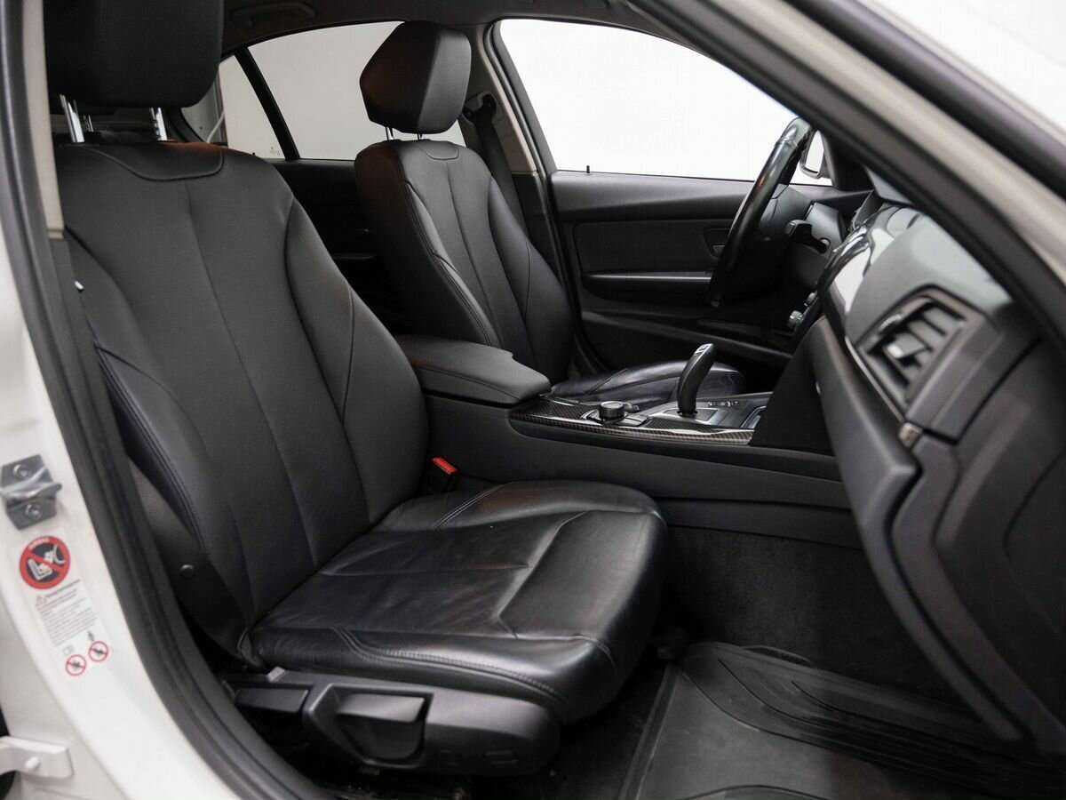 Купить BMW 3 серии с пробегом. Фото: #11