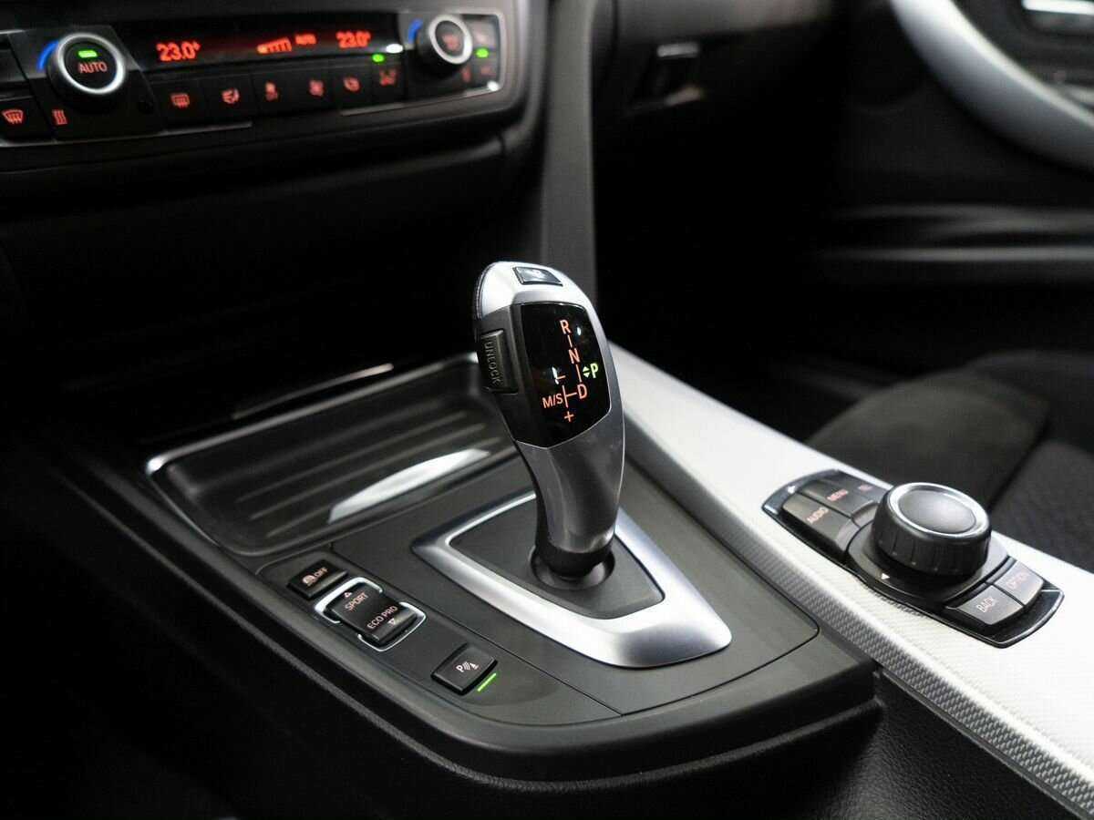 Купить BMW 3 серии с пробегом. Фото: #11