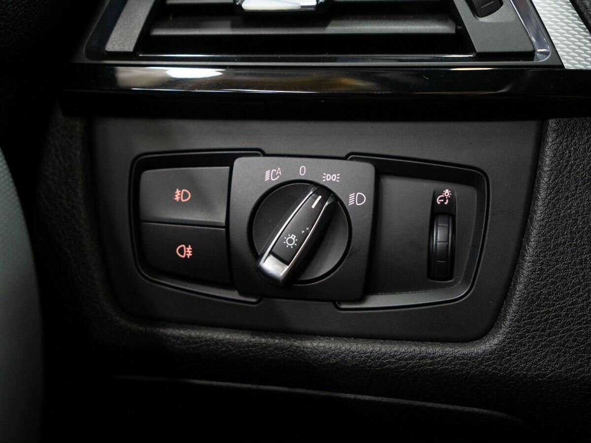 Купить BMW 3 серии с пробегом. Фото: #14