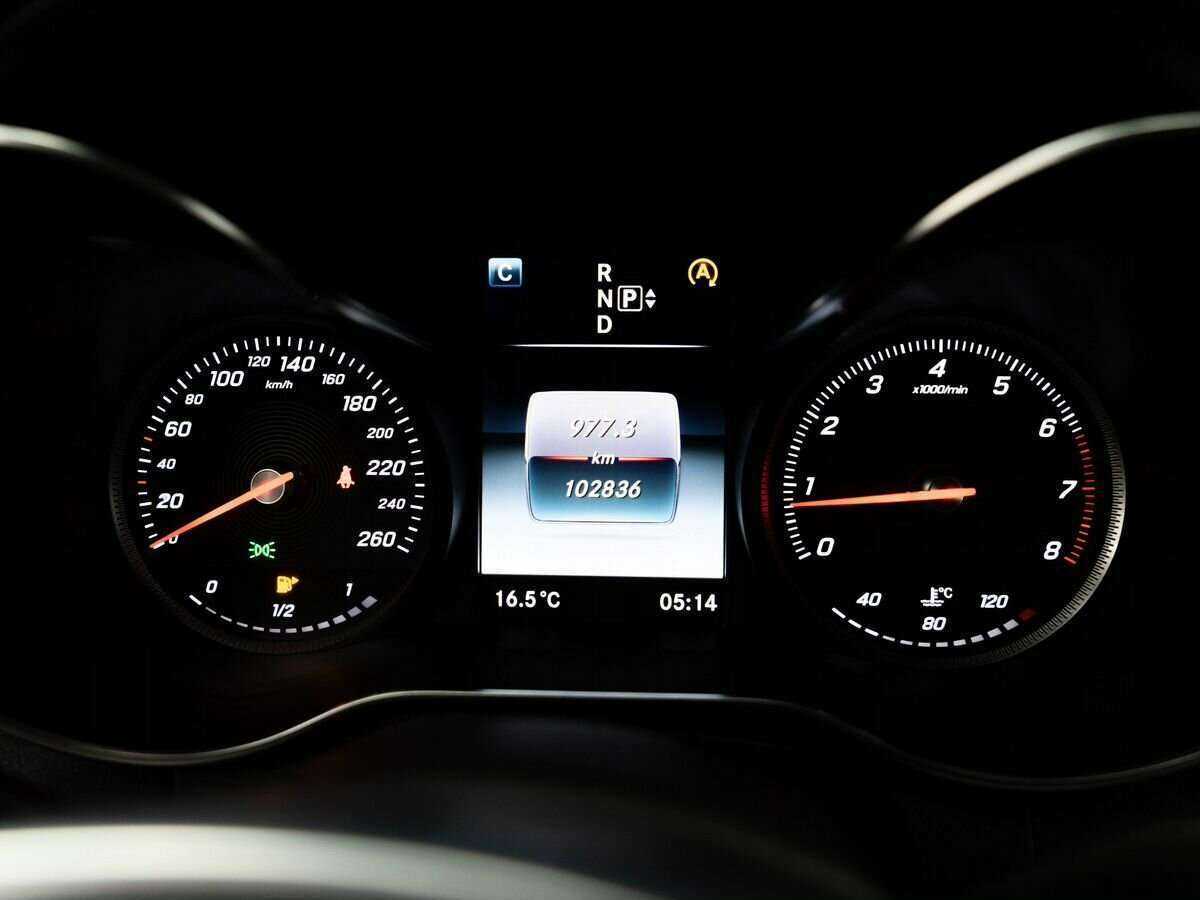 Купить Mercedes-Benz C-Класс с пробегом. Фото: #10