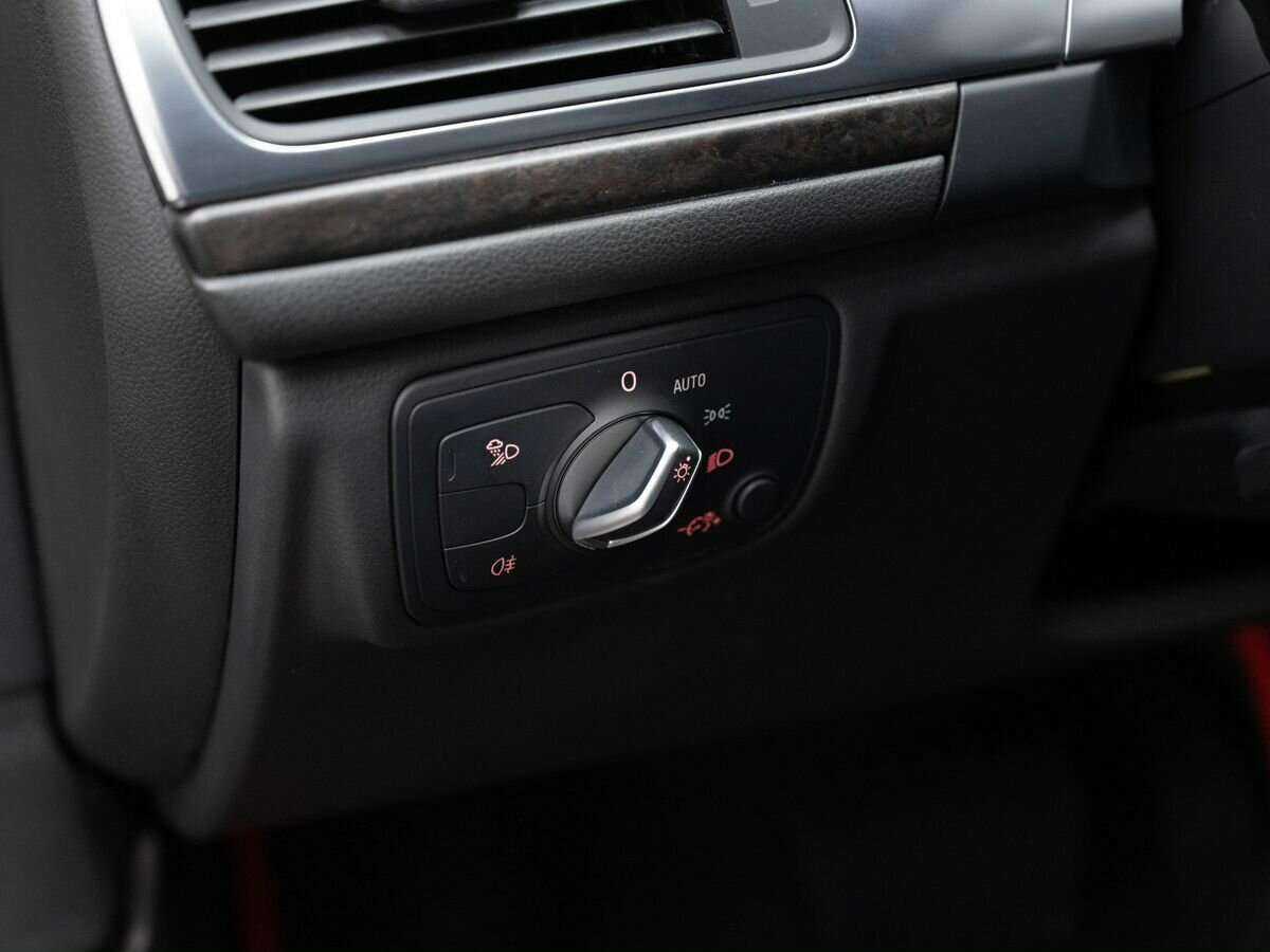 Купить Audi A6 с пробегом. Фото: #14