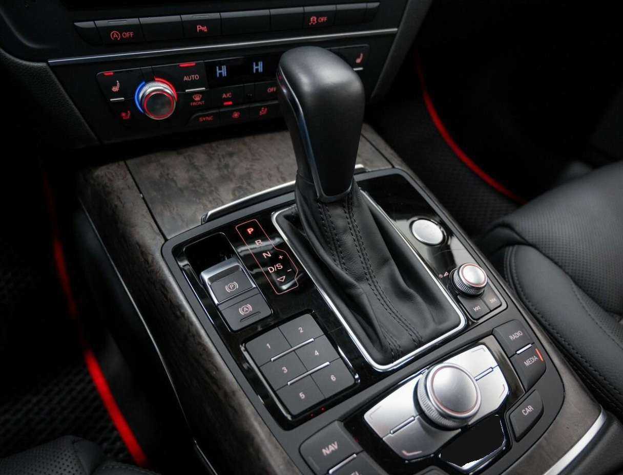 Купить Audi A6 с пробегом. Фото: #17
