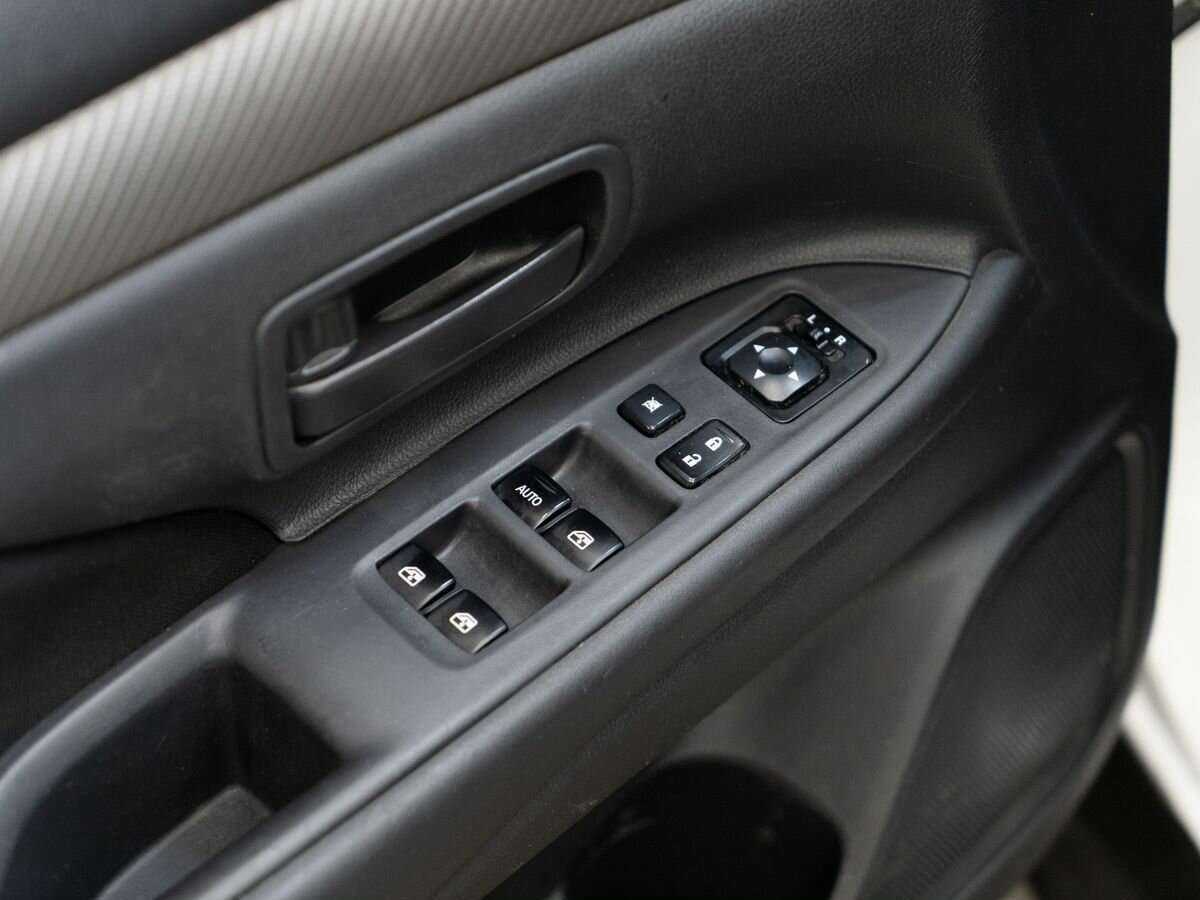 Продажа Б/У Митсубиши Оутлэндер. Фото: #15