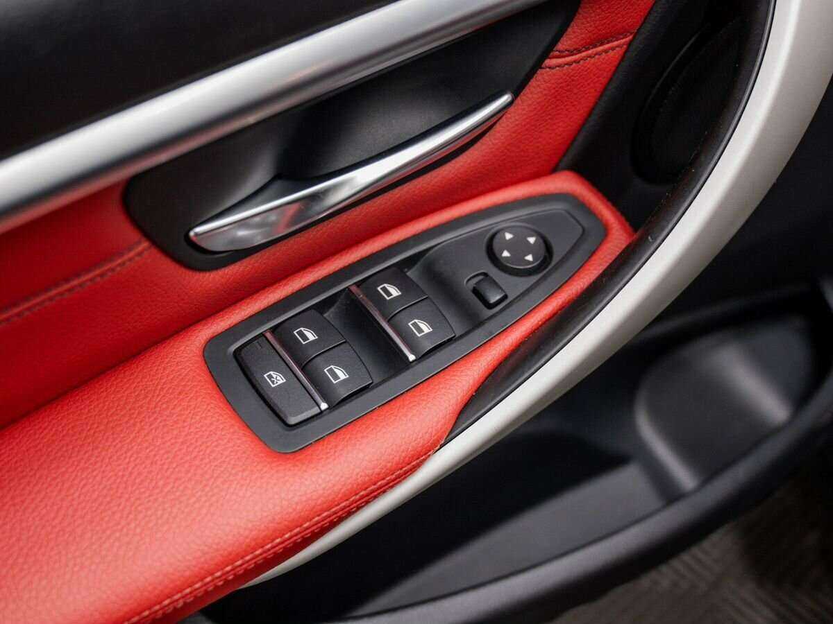 Купить BMW 3 серии с пробегом. Фото: #12