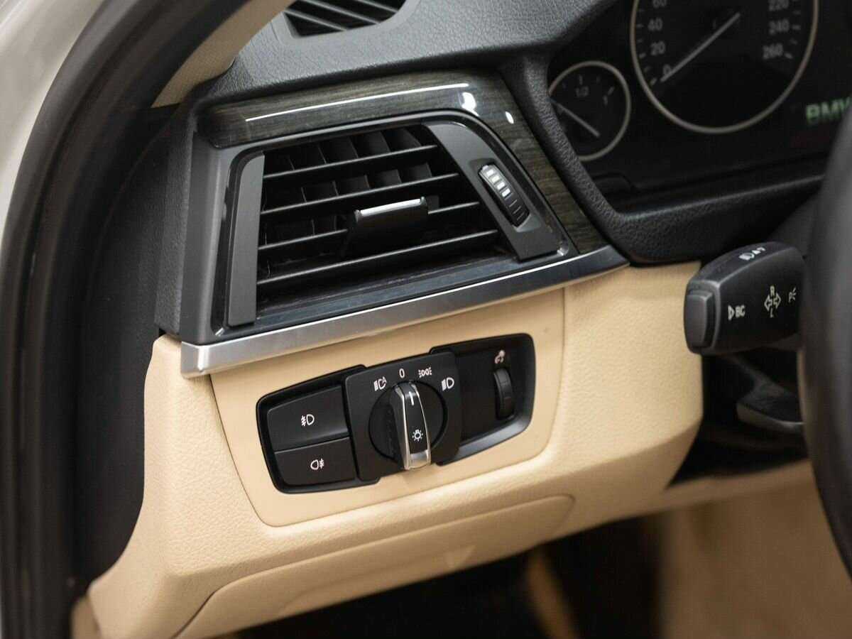 Купить BMW 3 серии с пробегом. Фото: #19