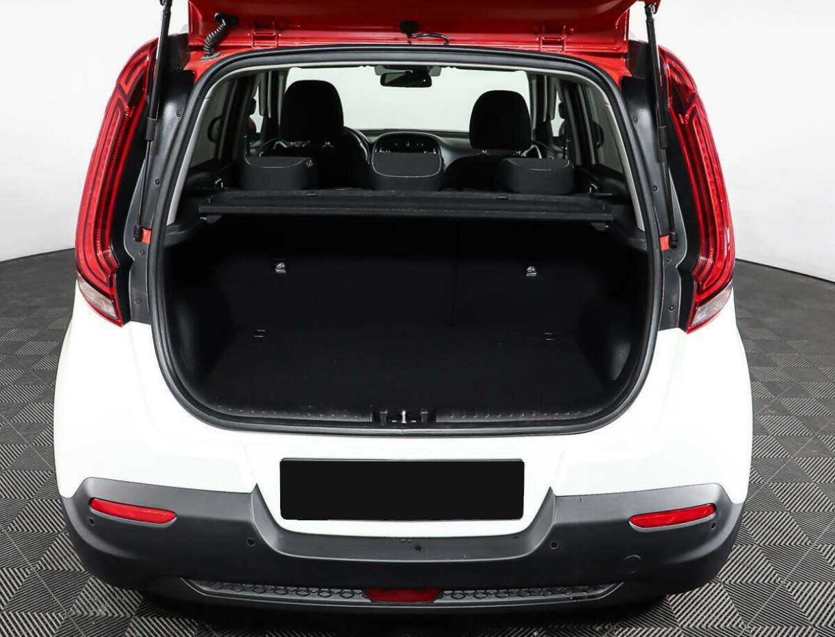 Купить Kia Soul с пробегом. Фото: #8