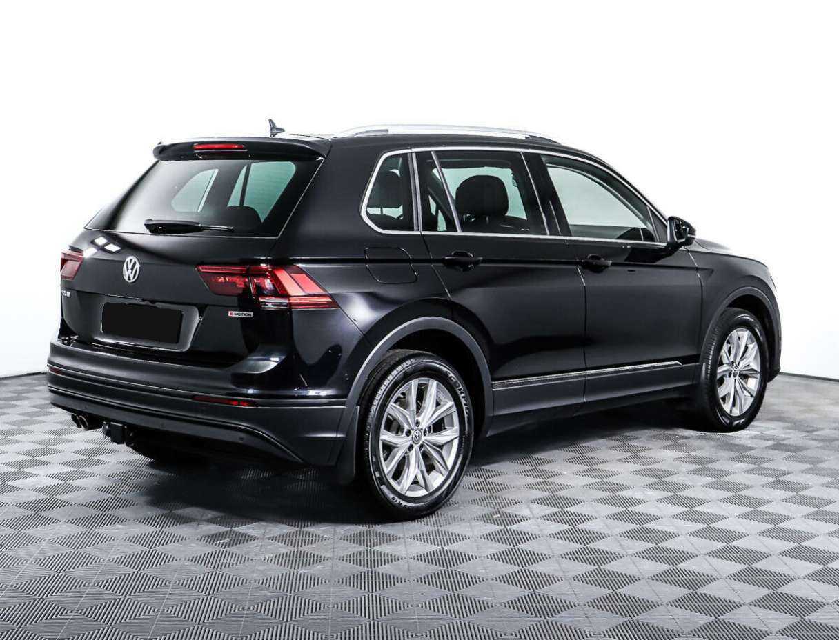 Купить Volkswagen Tiguan с пробегом. Фото: #3
