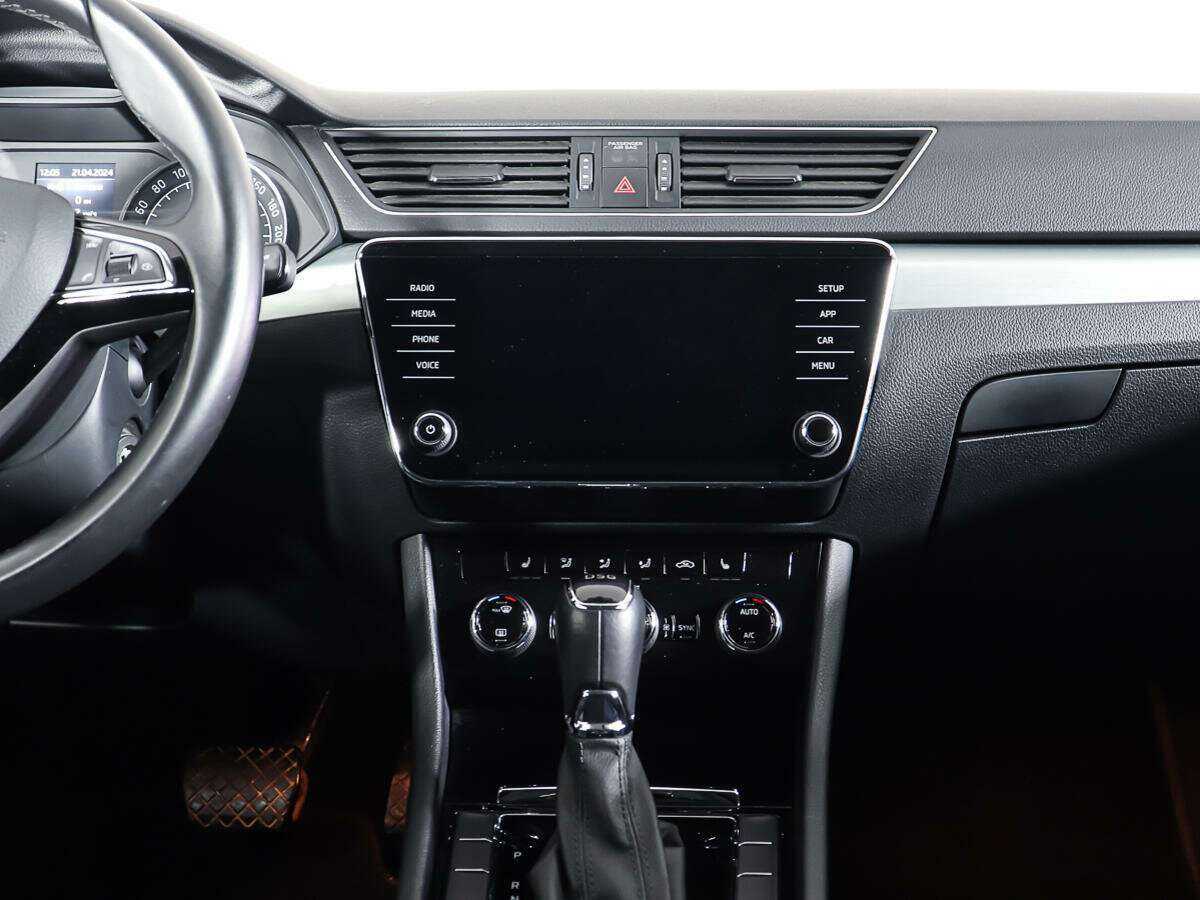 Купить Skoda Superb с пробегом. Фото: #10