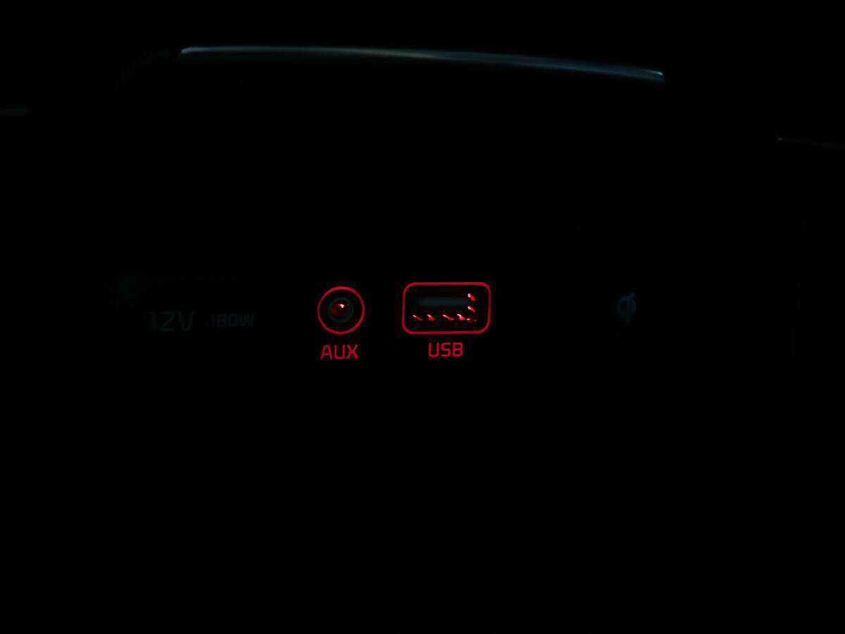 Купить Kia Optima с пробегом. Фото: #15