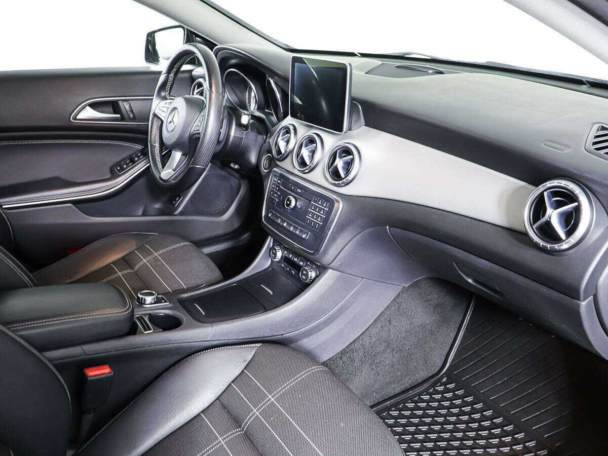 Купить Mercedes-Benz CLA с пробегом. Фото: #8