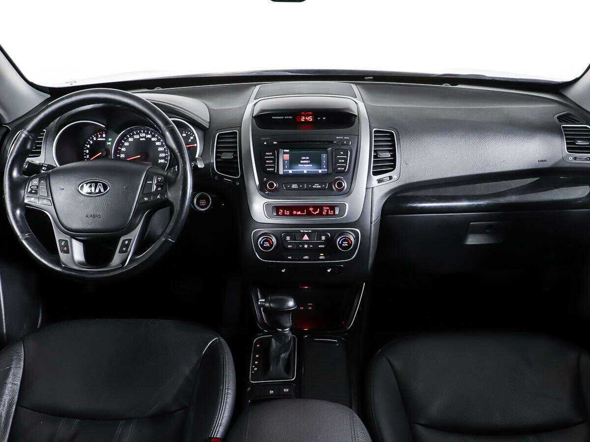Купить Kia Sorento с пробегом. Фото: #11