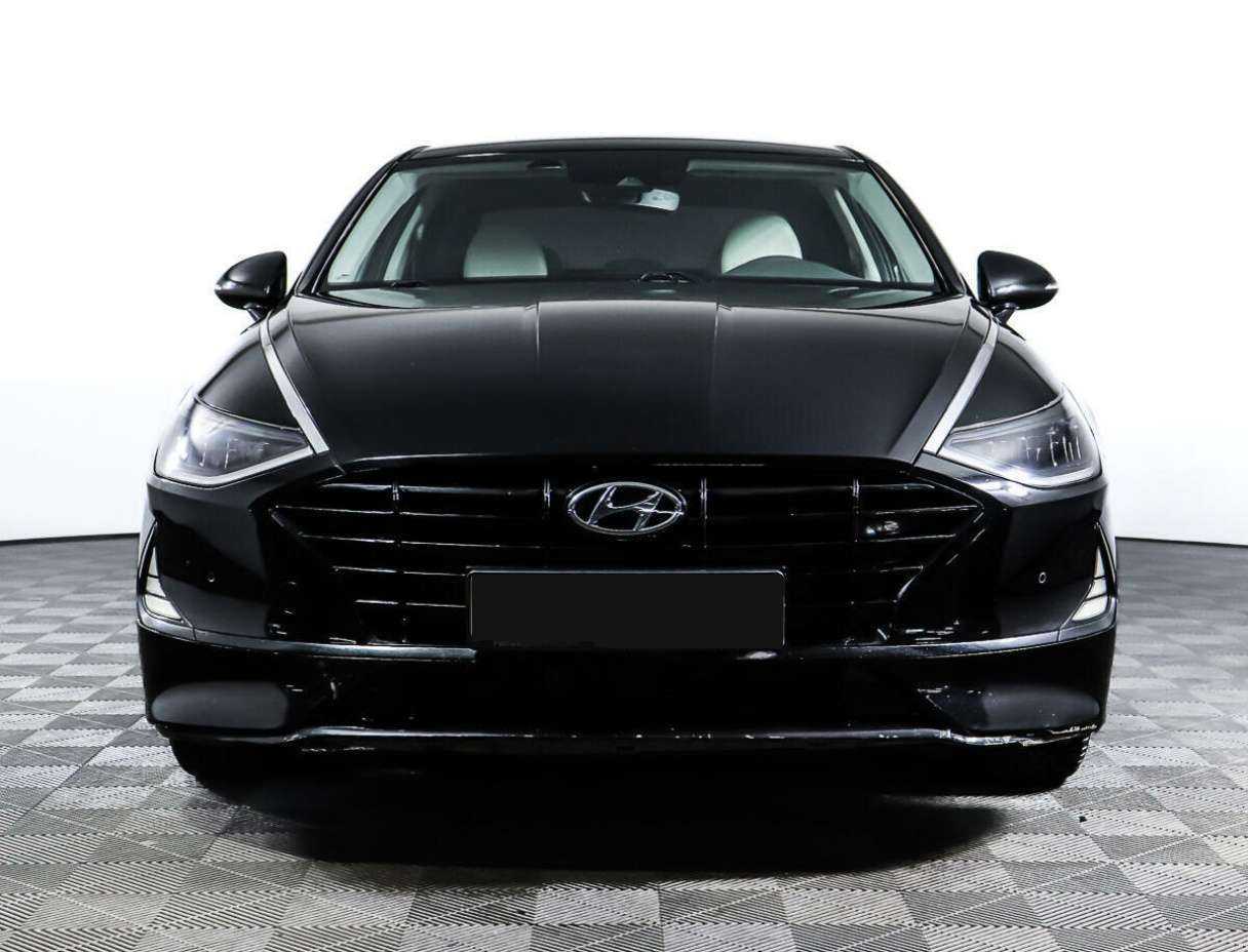 Купить Hyundai Sonata с пробегом. Фото: #1
