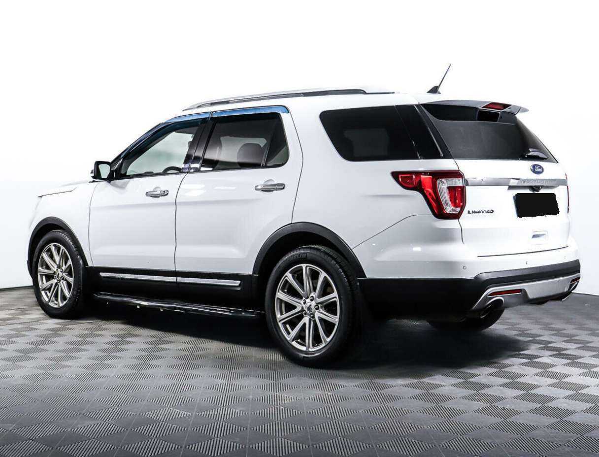 Купить Ford Explorer с пробегом. Фото: #6