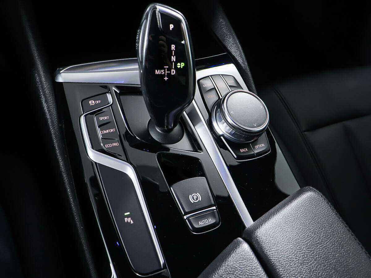 Купить BMW 5 серии с пробегом. Фото: #22