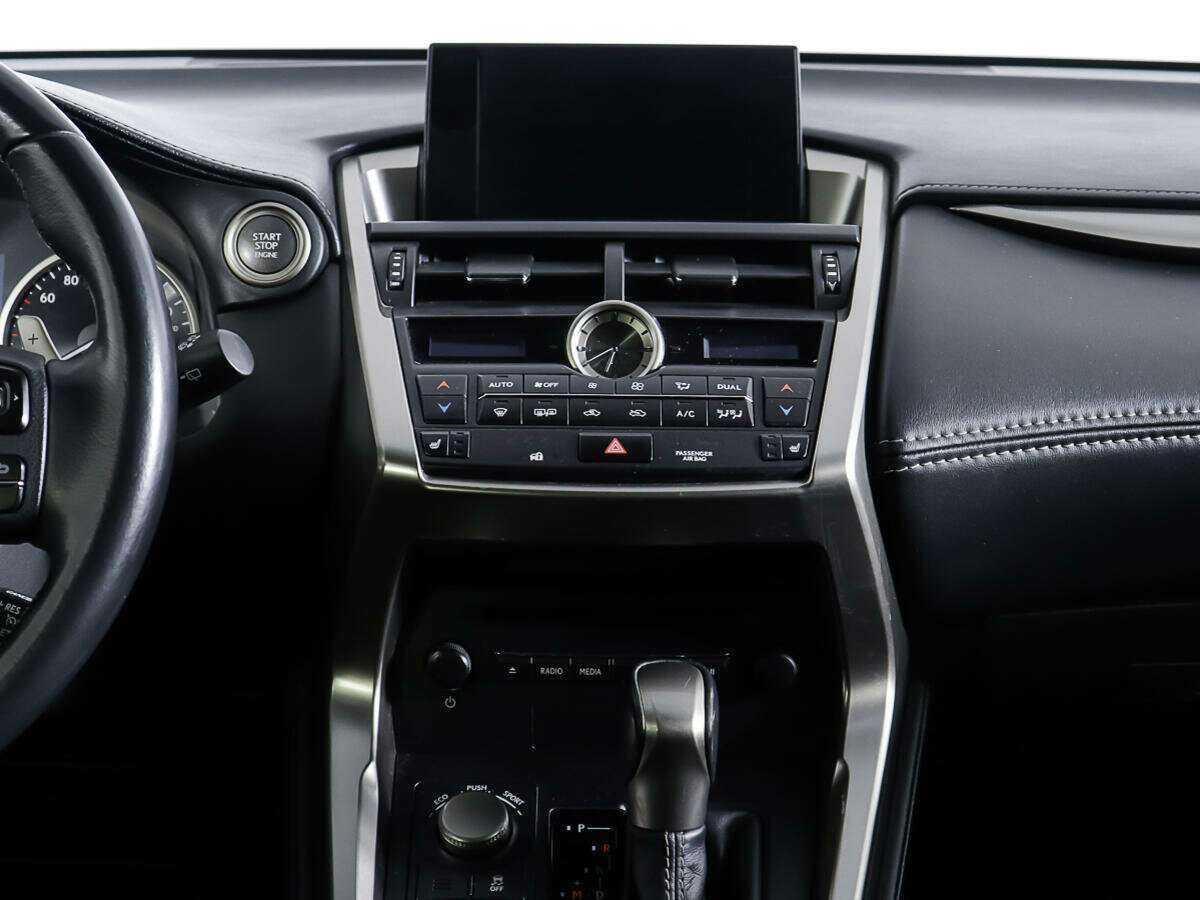 Купить Lexus NX с пробегом. Фото: #11