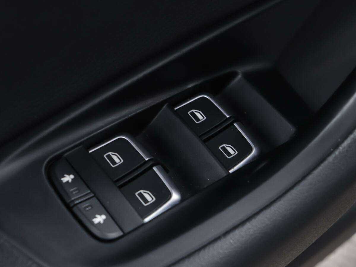 Купить Audi A6 с пробегом. Фото: #20