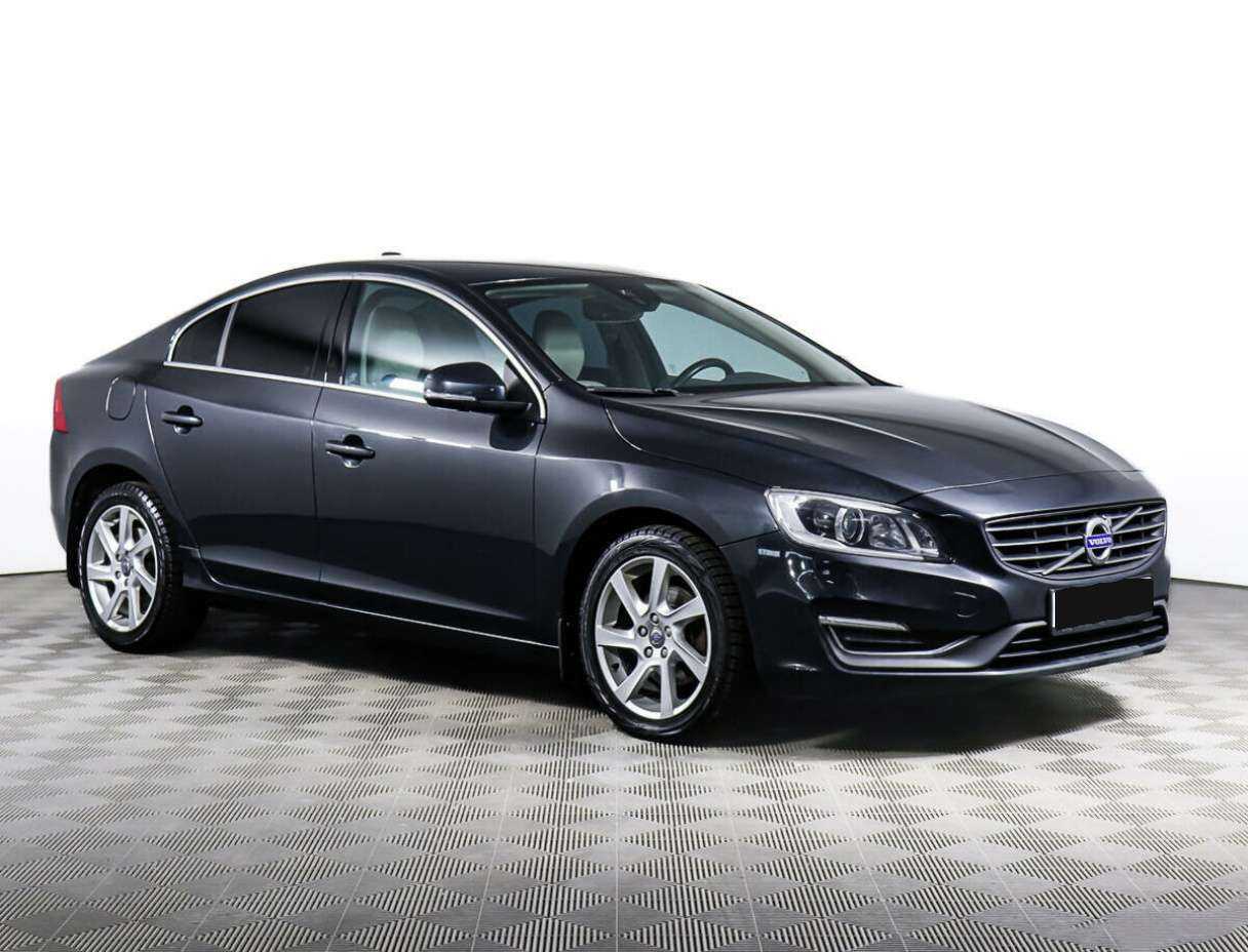 Купить Volvo S60 с пробегом. Фото: #2