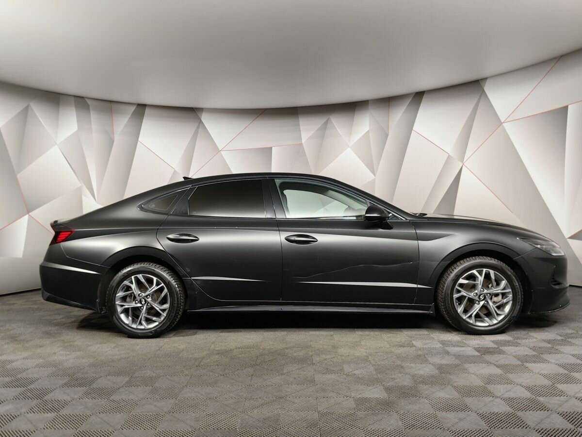 Купить Hyundai Sonata с пробегом. Фото: #4