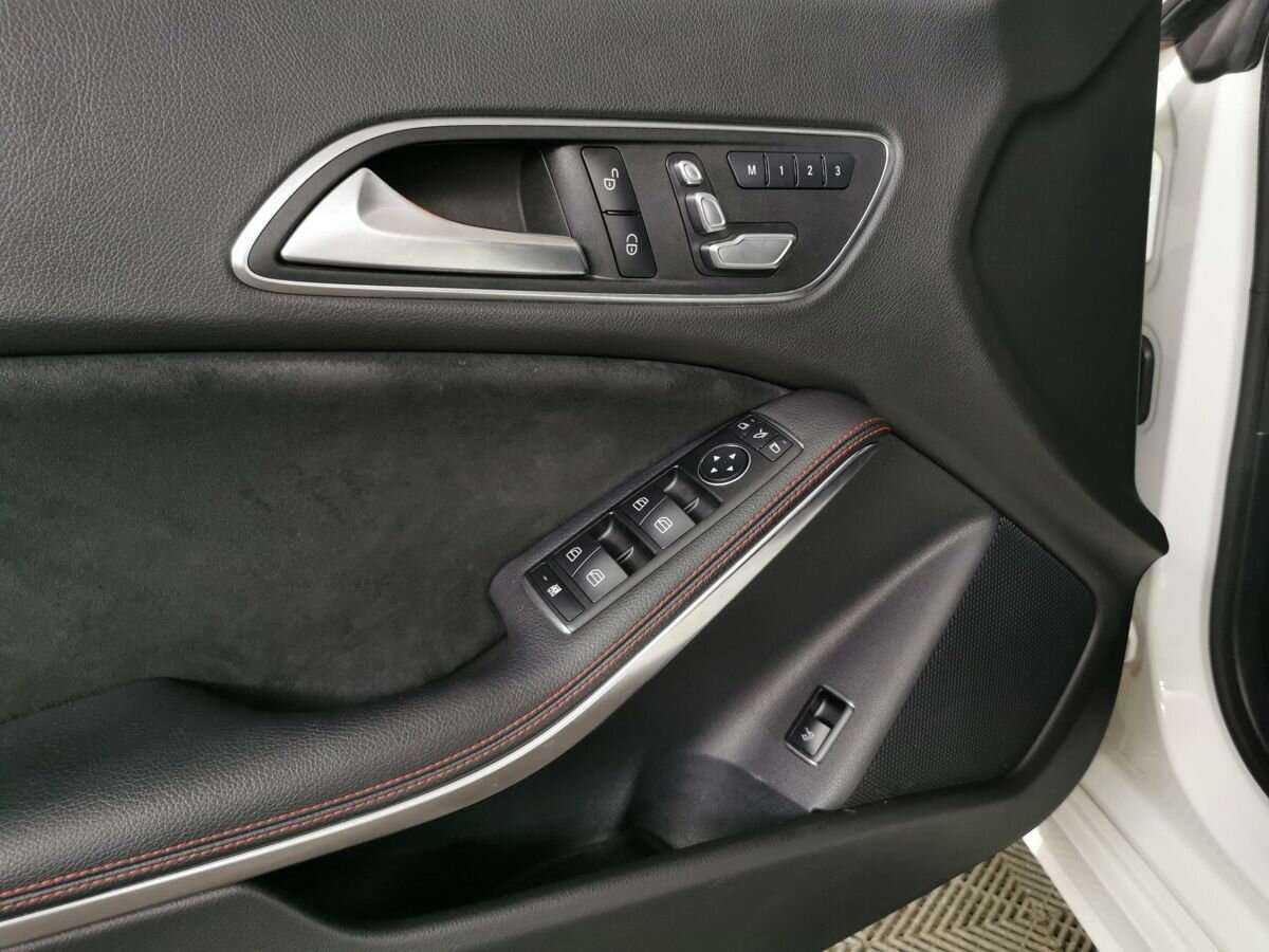 Купить Mercedes-Benz CLA с пробегом. Фото: #16