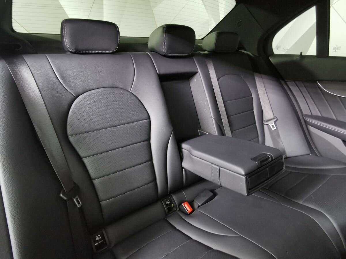 Купить Mercedes-Benz C-Класс с пробегом. Фото: #12