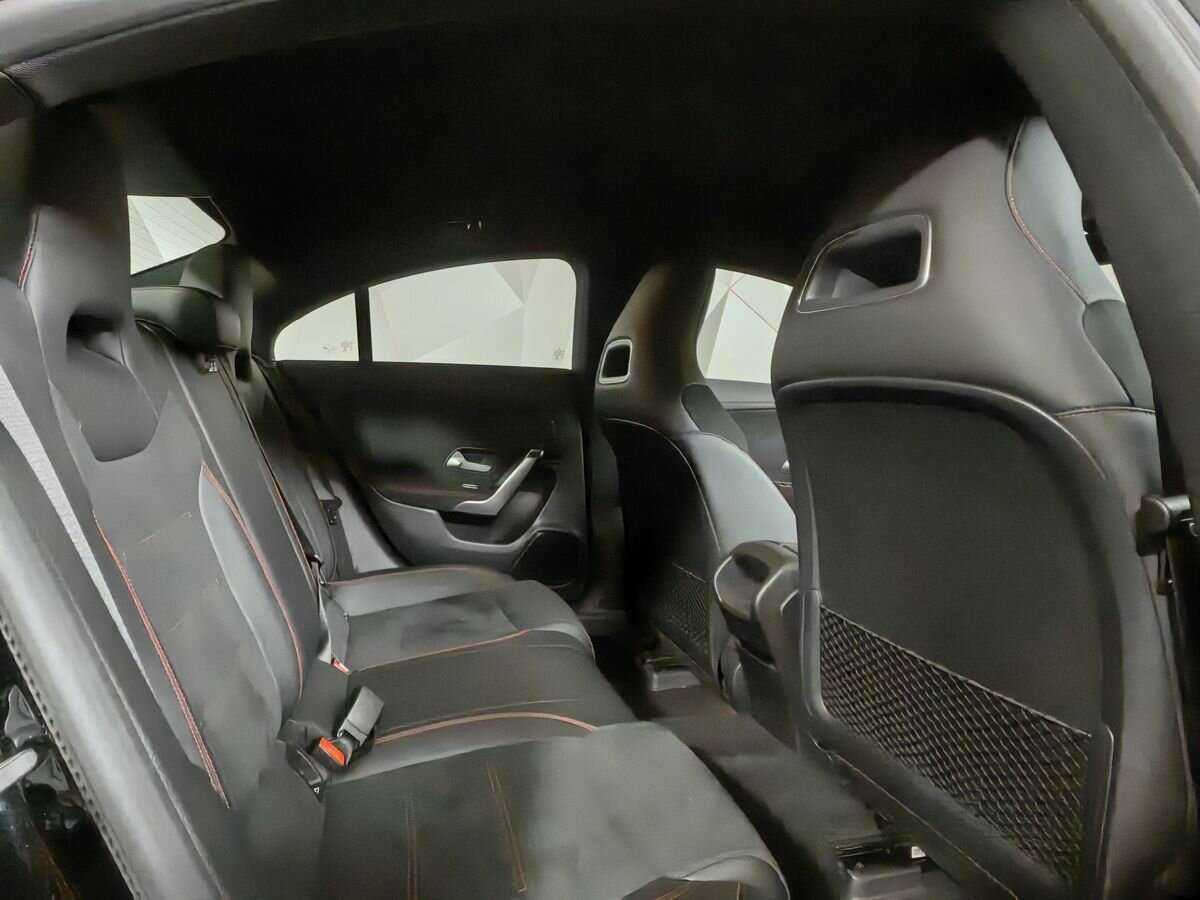 Купить Mercedes-Benz CLA с пробегом. Фото: #11