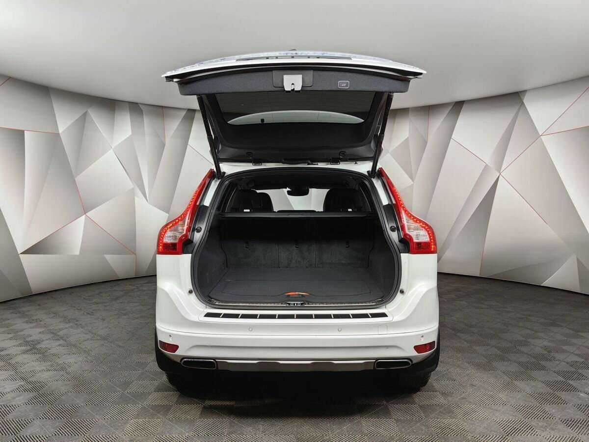Купить Volvo XC60 с пробегом. Фото: #16