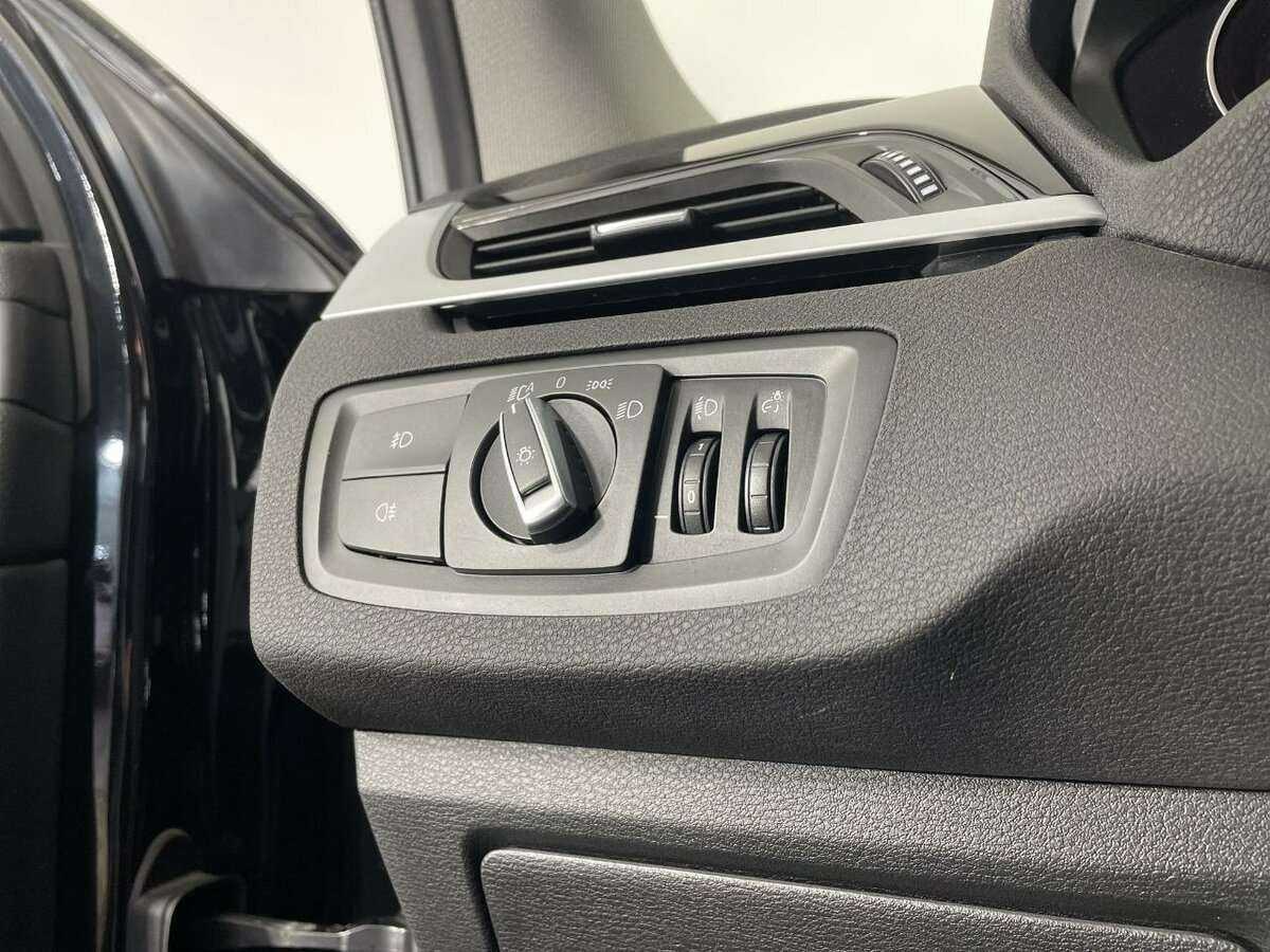 Купить BMW X1 с пробегом. Фото: #7