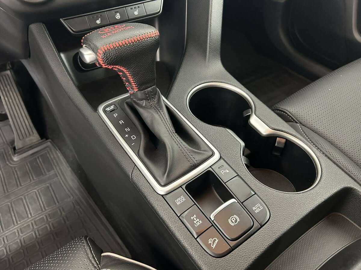 Купить Kia Sportage с пробегом. Фото: #12