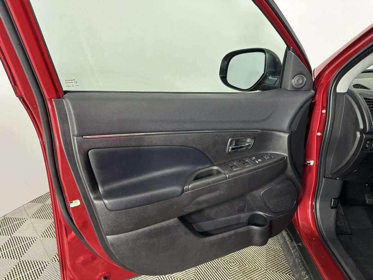 Продажа Б/У Митсубиши АС-Икс. Фото: #7