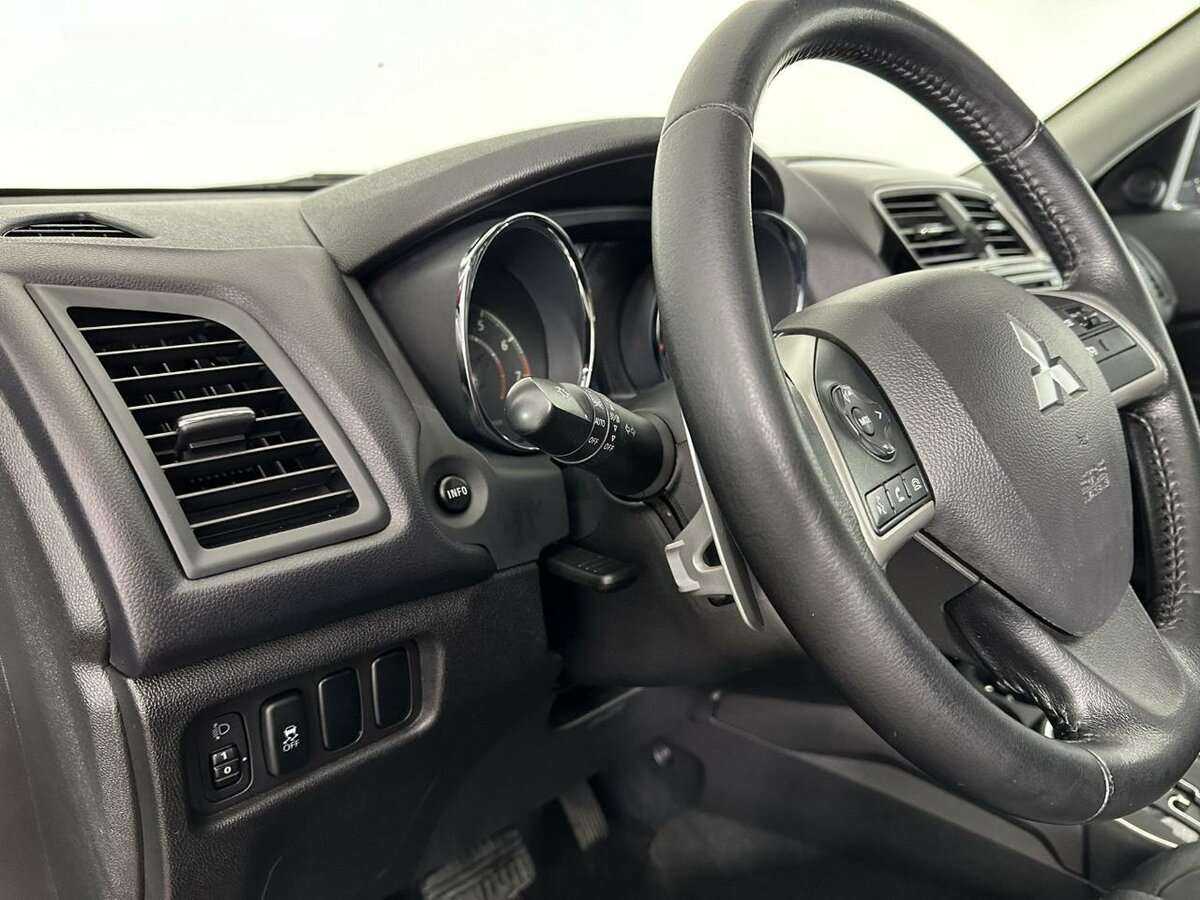 Продажа Б/У Митсубиши АС-Икс. Фото: #8