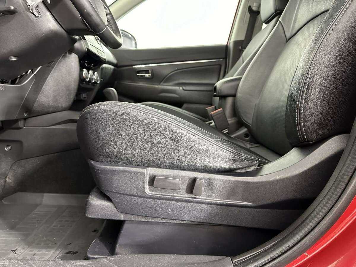 Продажа Б/У Митсубиши АС-Икс. Фото: #9