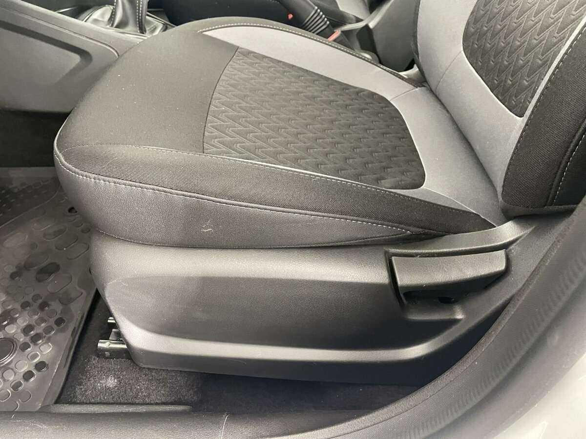 Купить Lada (ВАЗ) Vesta с пробегом. Фото: #9