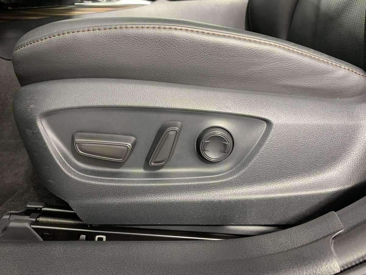 Купить Toyota Camry с пробегом. Фото: #14