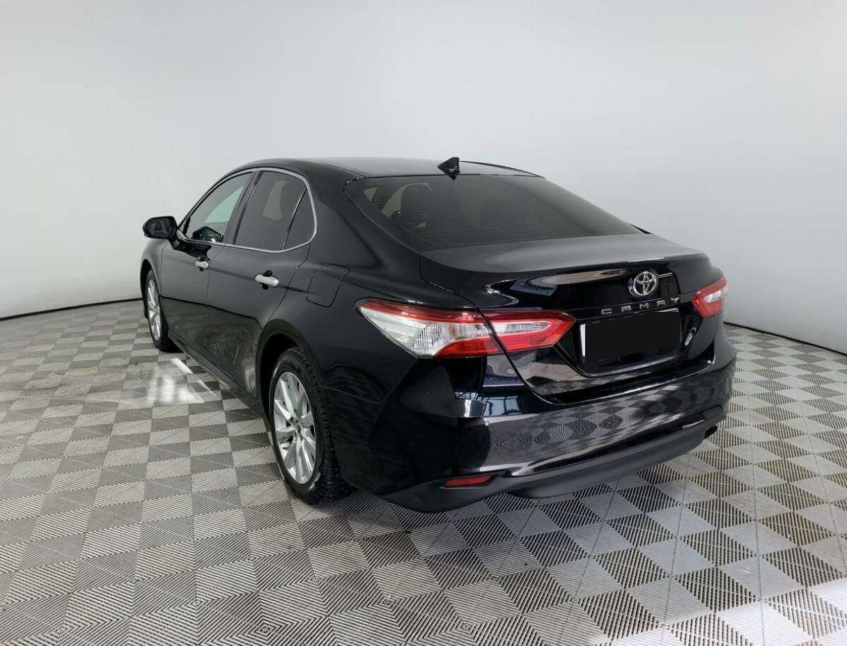 Купить Toyota Camry с пробегом. Фото: #6