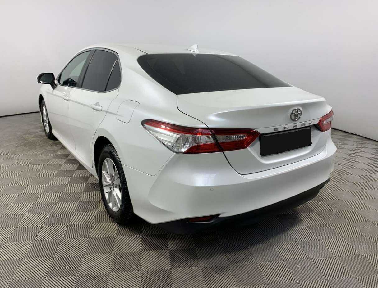 Купить Toyota Camry с пробегом. Фото: #6