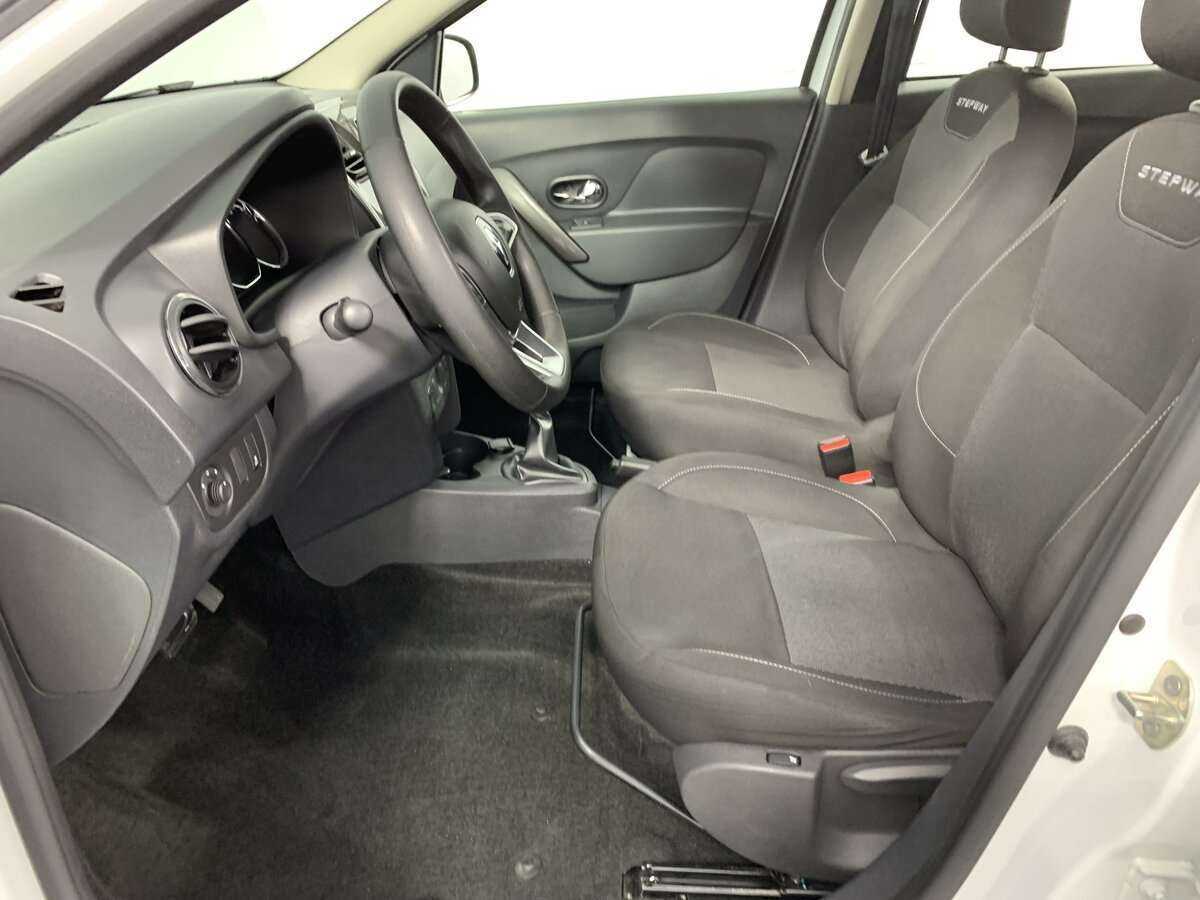 Продажа Б/У Рено Логан. Фото: #15