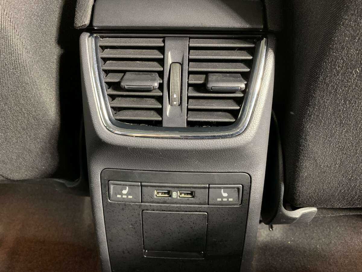 Купить Skoda Octavia с пробегом. Фото: #17