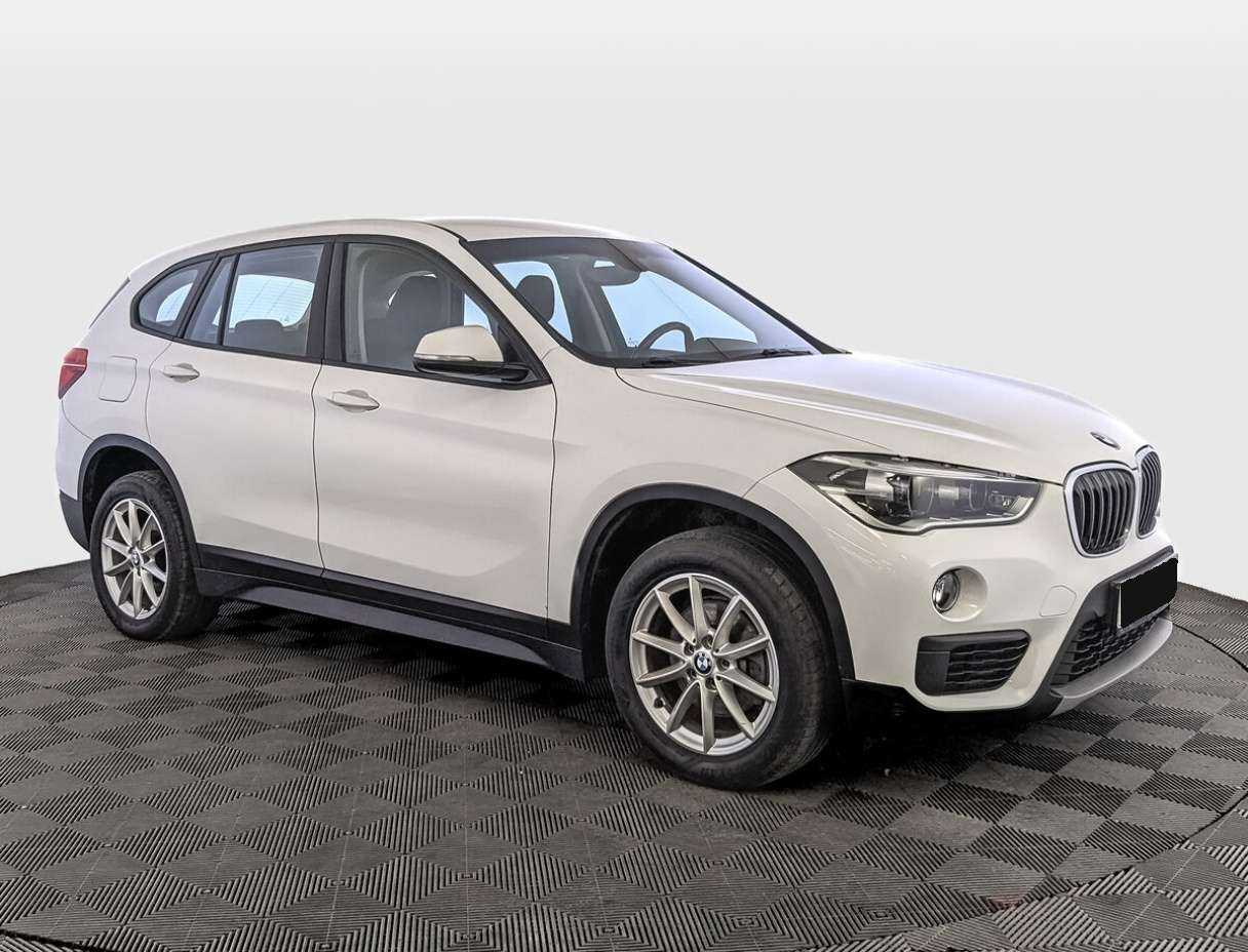 Купить BMW X1 с пробегом. Фото: #2
