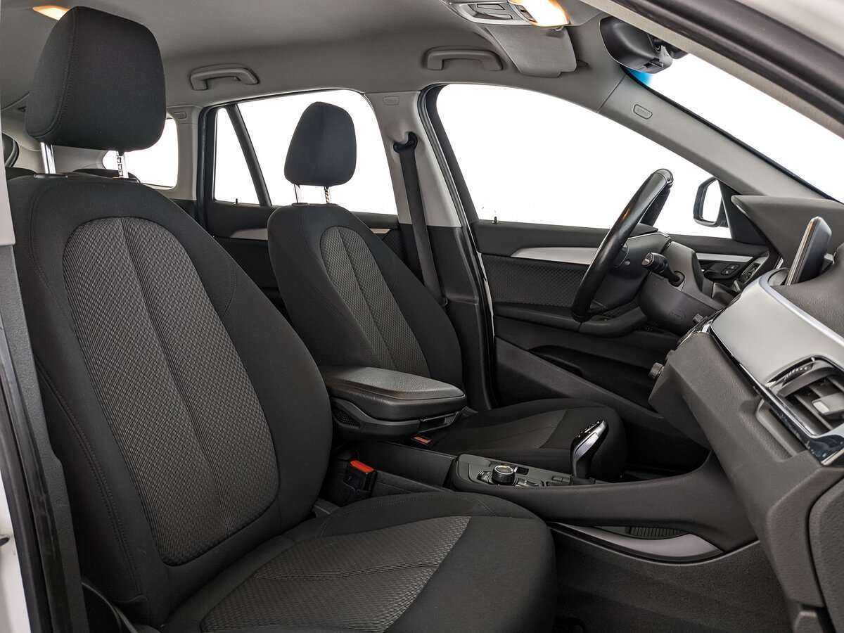 Купить BMW X1 с пробегом. Фото: #19