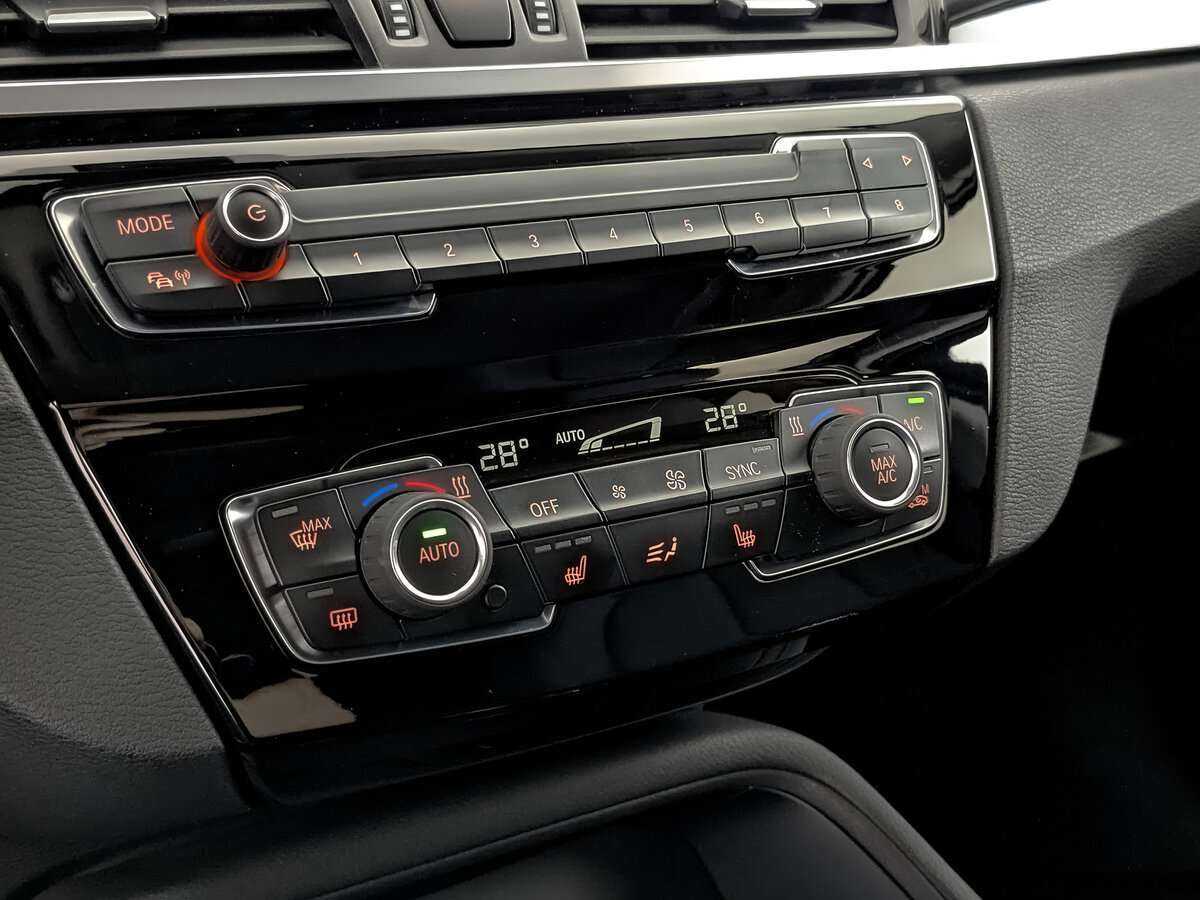 Купить BMW X1 с пробегом. Фото: #18