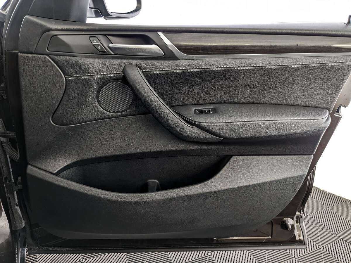 Купить BMW X3 с пробегом. Фото: #19