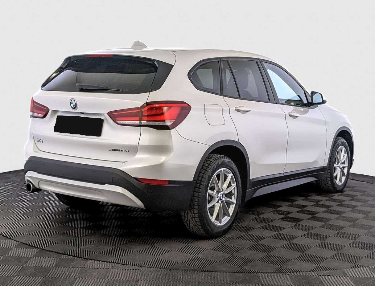 Купить BMW X1 с пробегом. Фото: #4